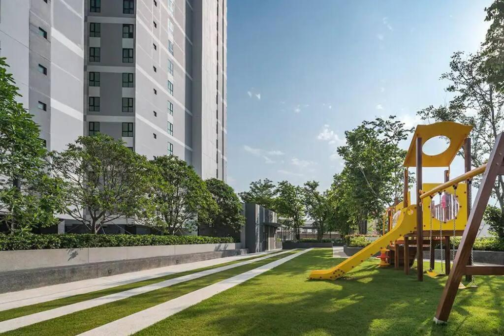Sea View 2 Bed Room Condo @ Central Pattaya Ngoại thất bức ảnh